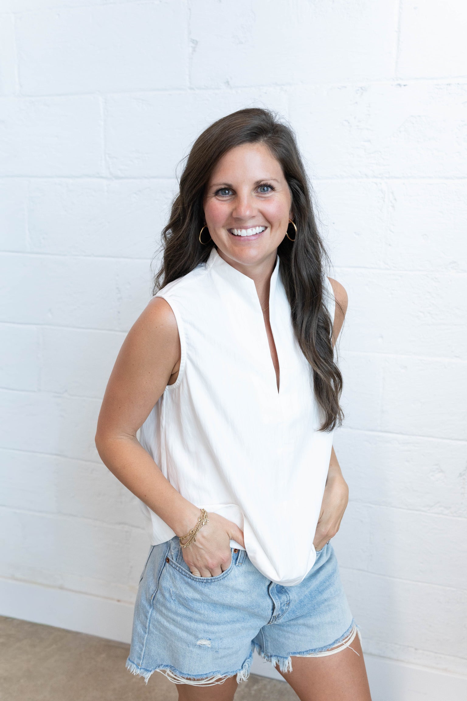 Stand Collar Sleeveless Top