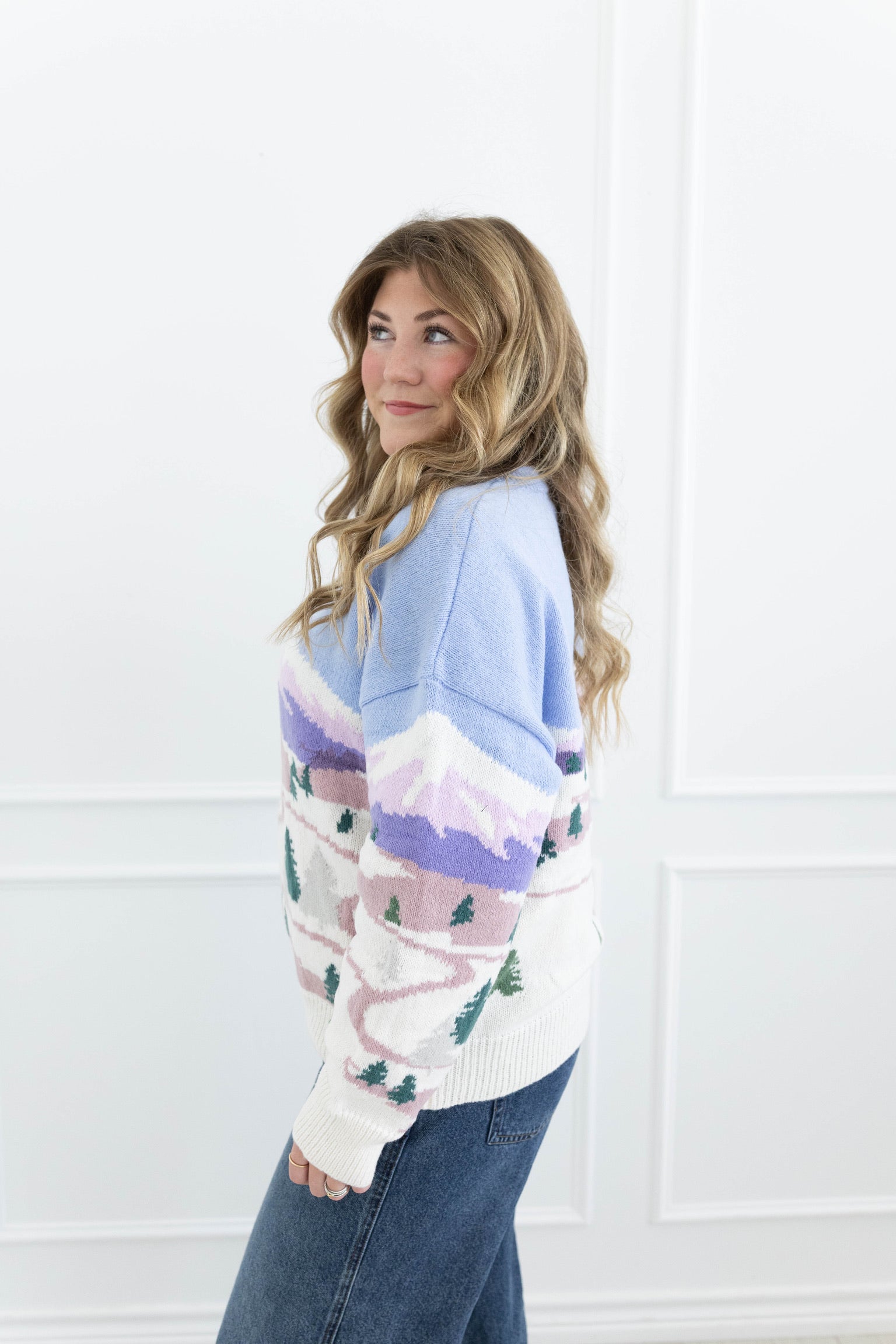 Snow Mountain Graphic Sweater