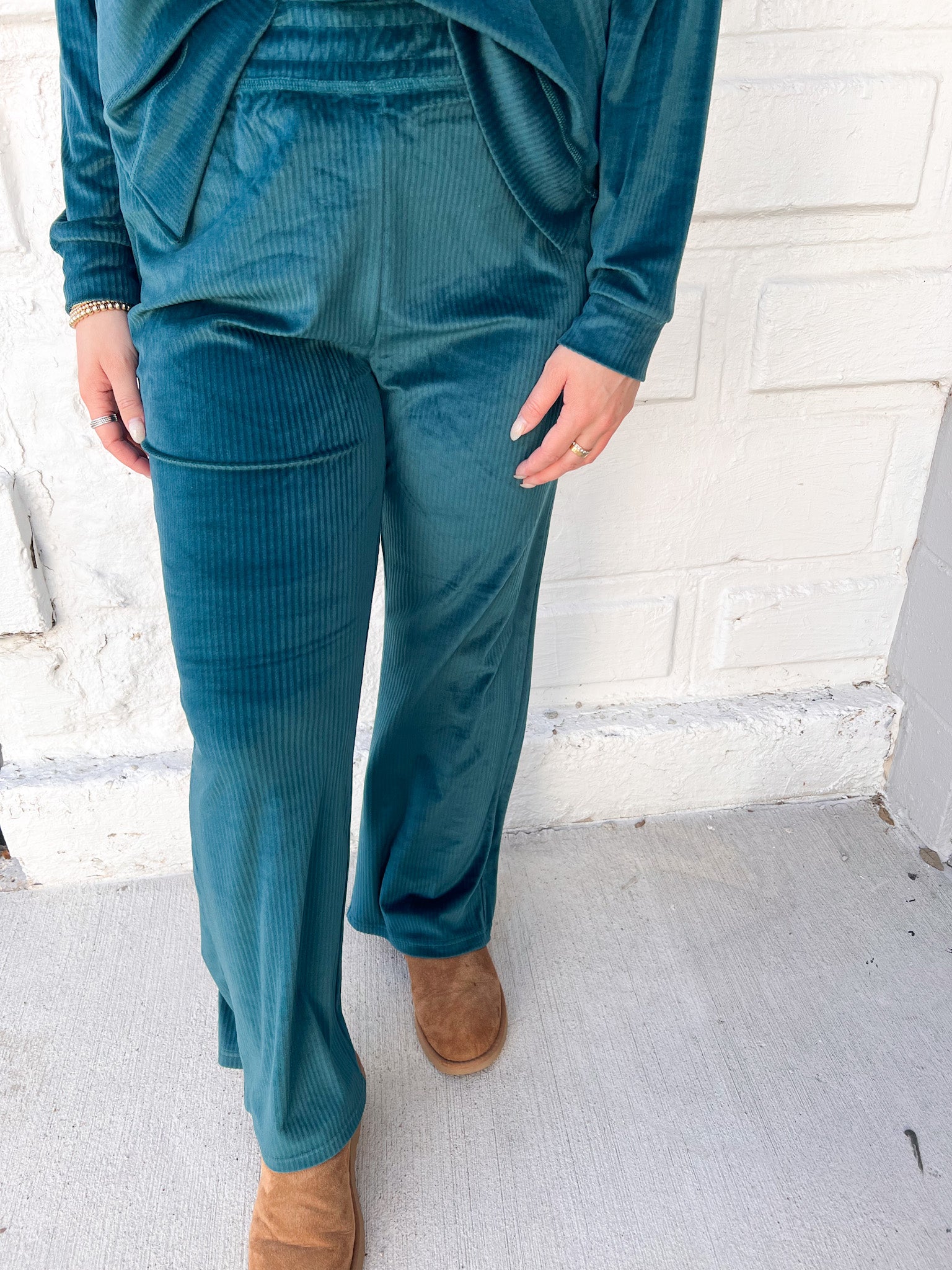 Flare Up Velour Pant | Z Supply