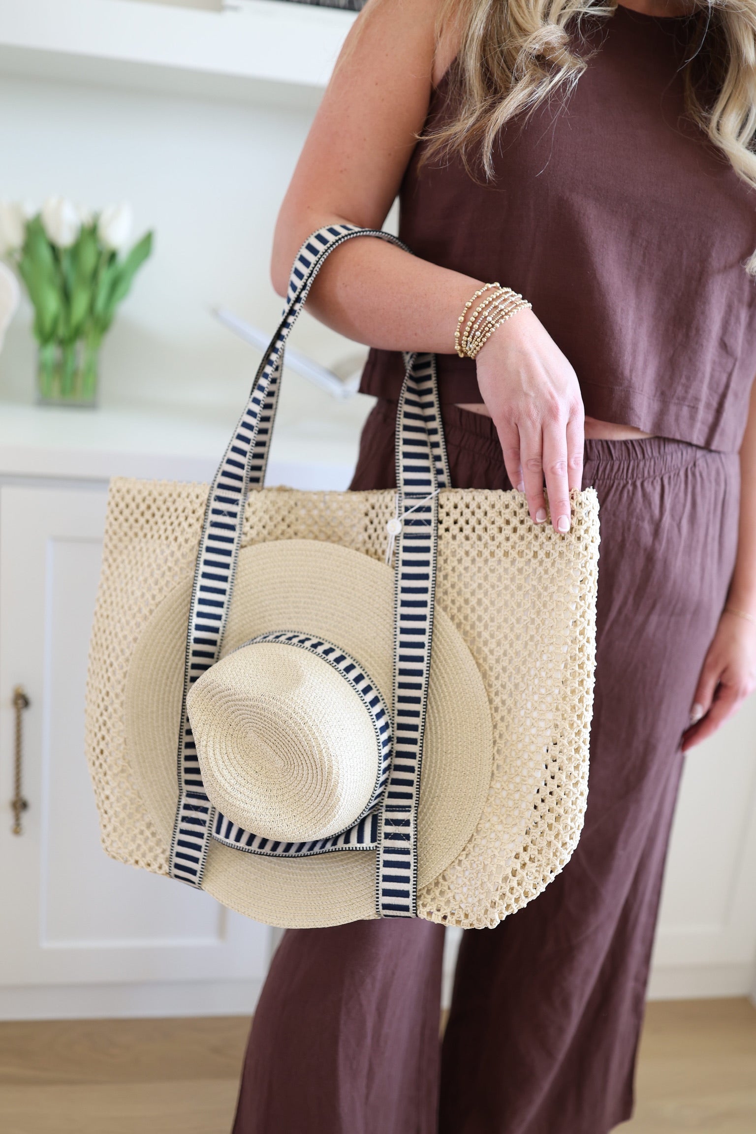 Dorian Tote and Hat Set