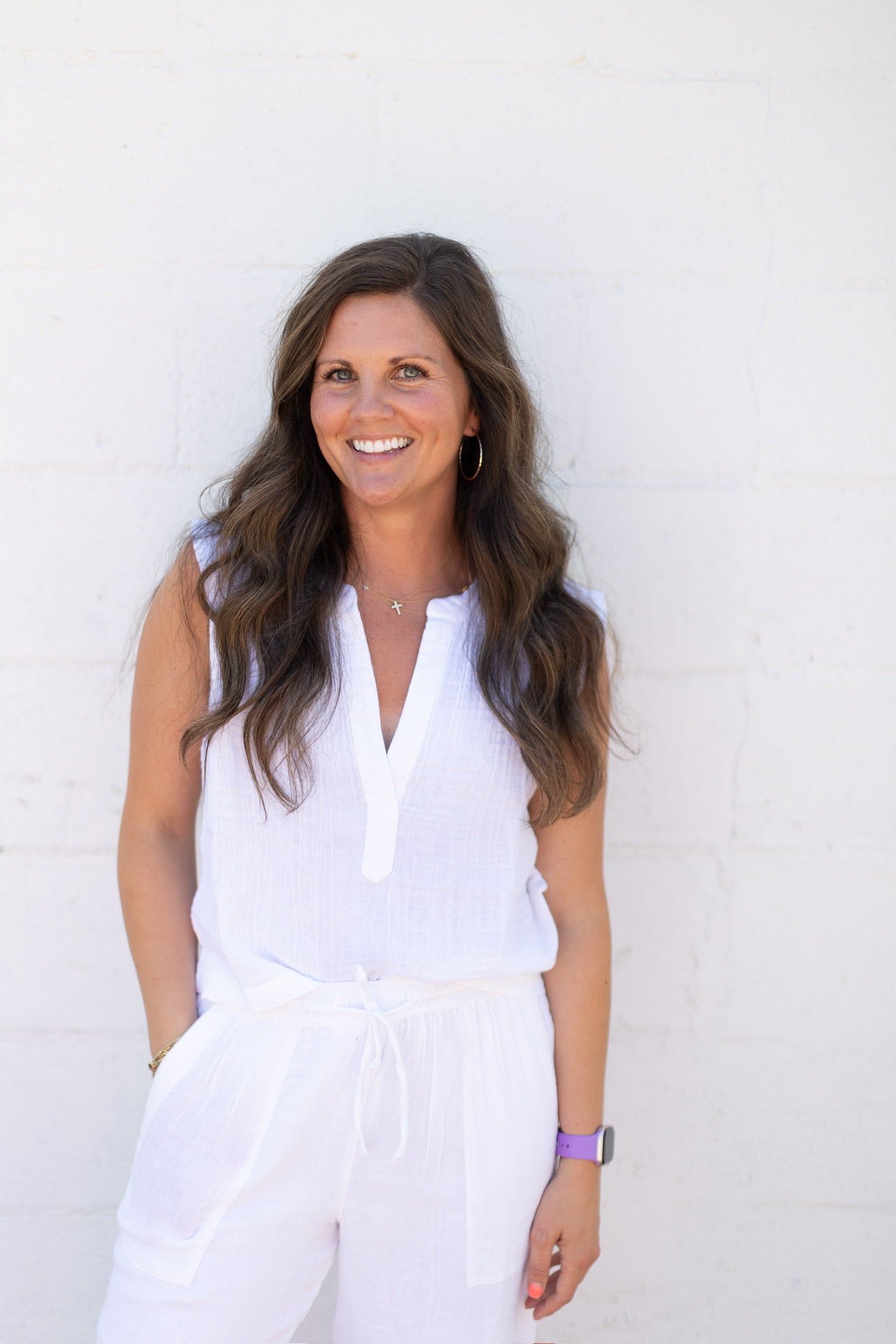 White Cliffside V-Neck Airy Top