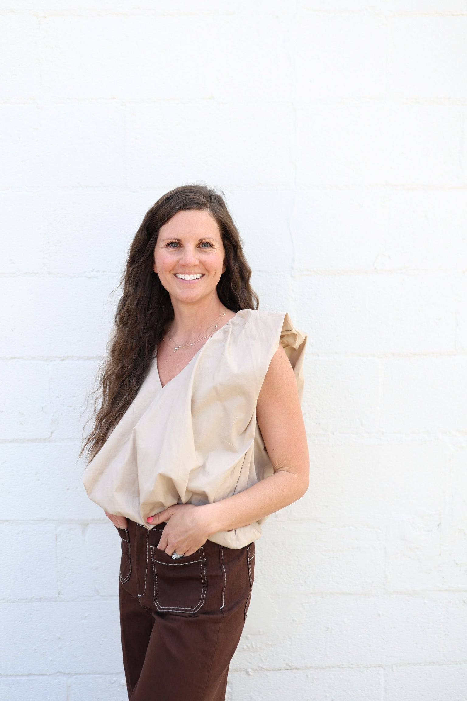 Poplin Vneck Bubble Top