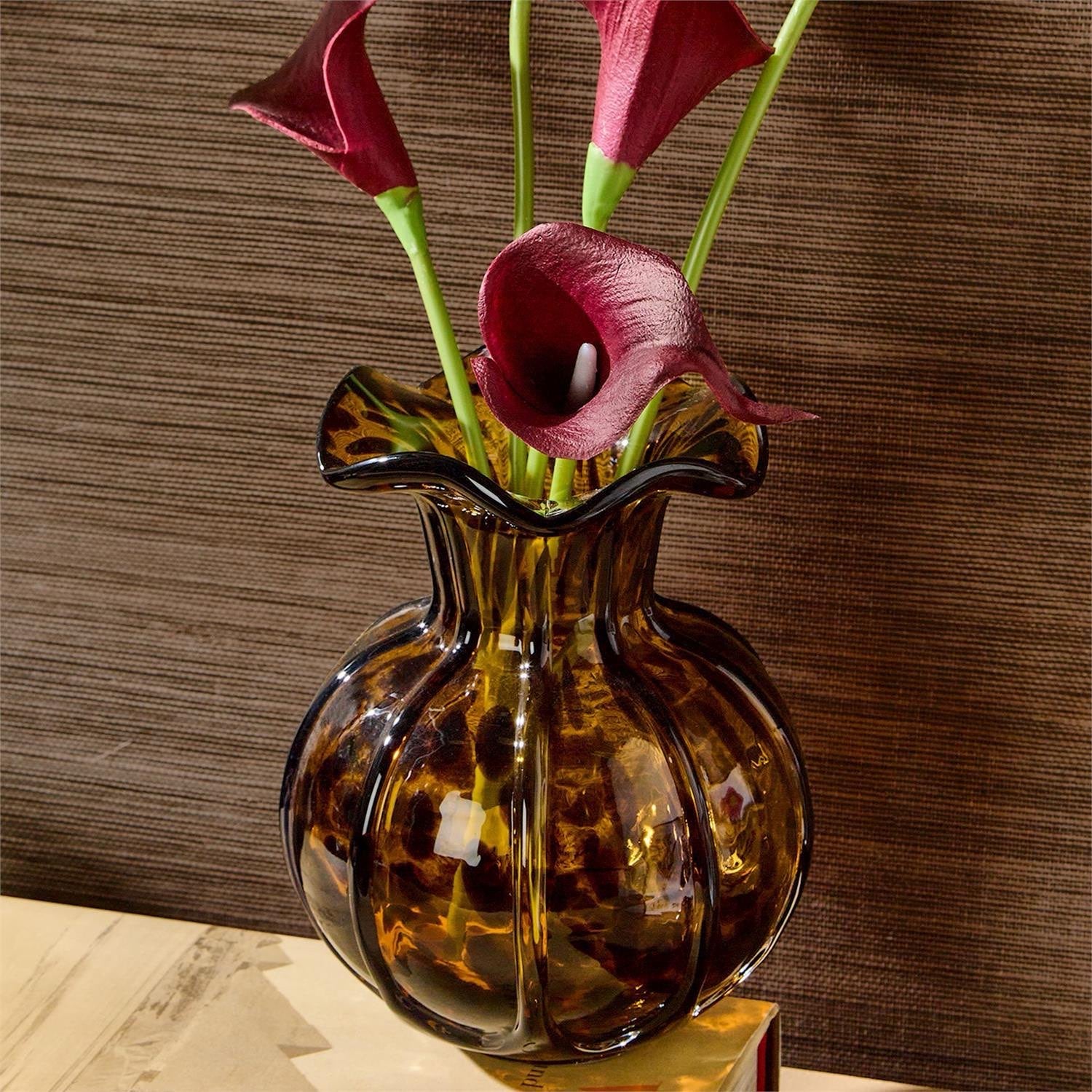 Ruffled Tortoise Print Vase