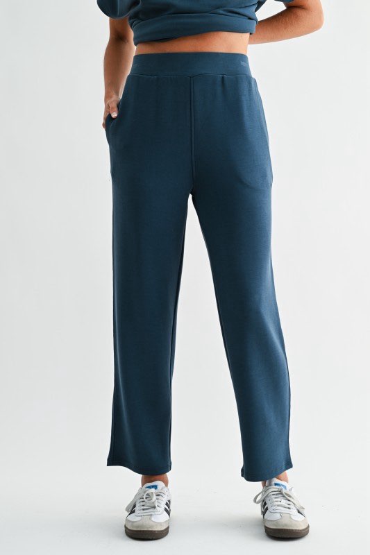 Navy Scuba Cropped Pants