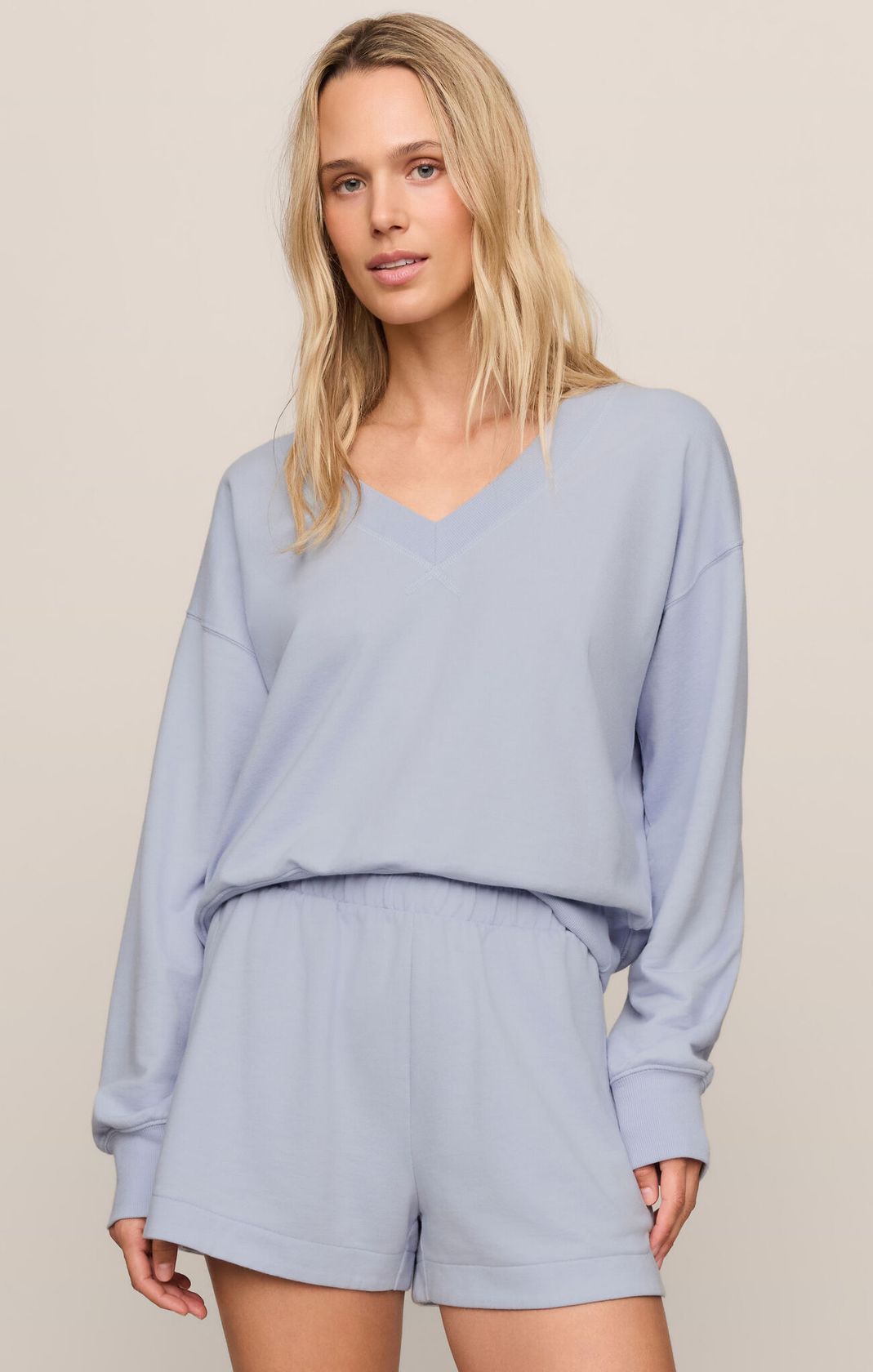 Skyline Everyday V-Neck