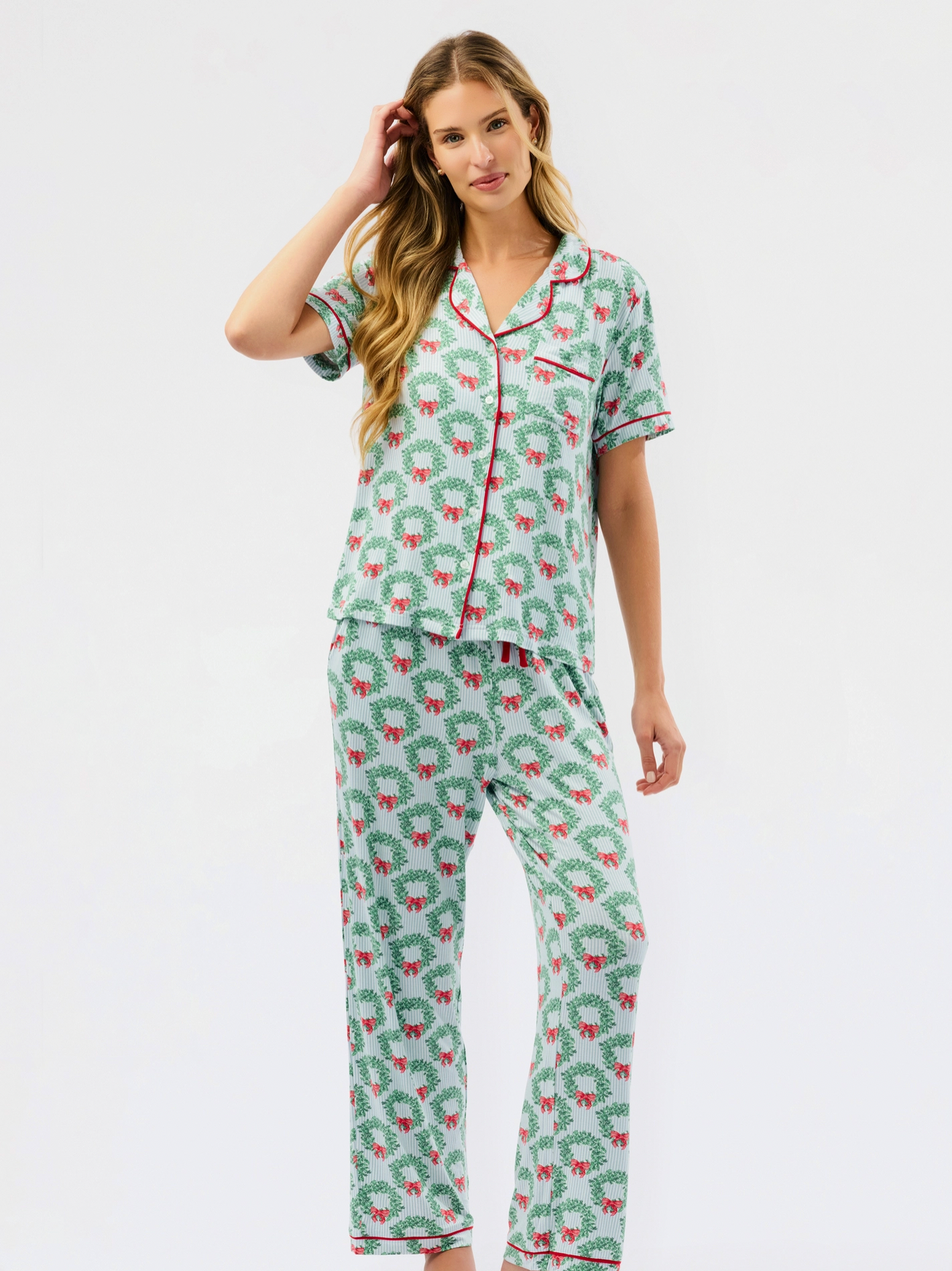 Wreath & Ribbon Pajama Set