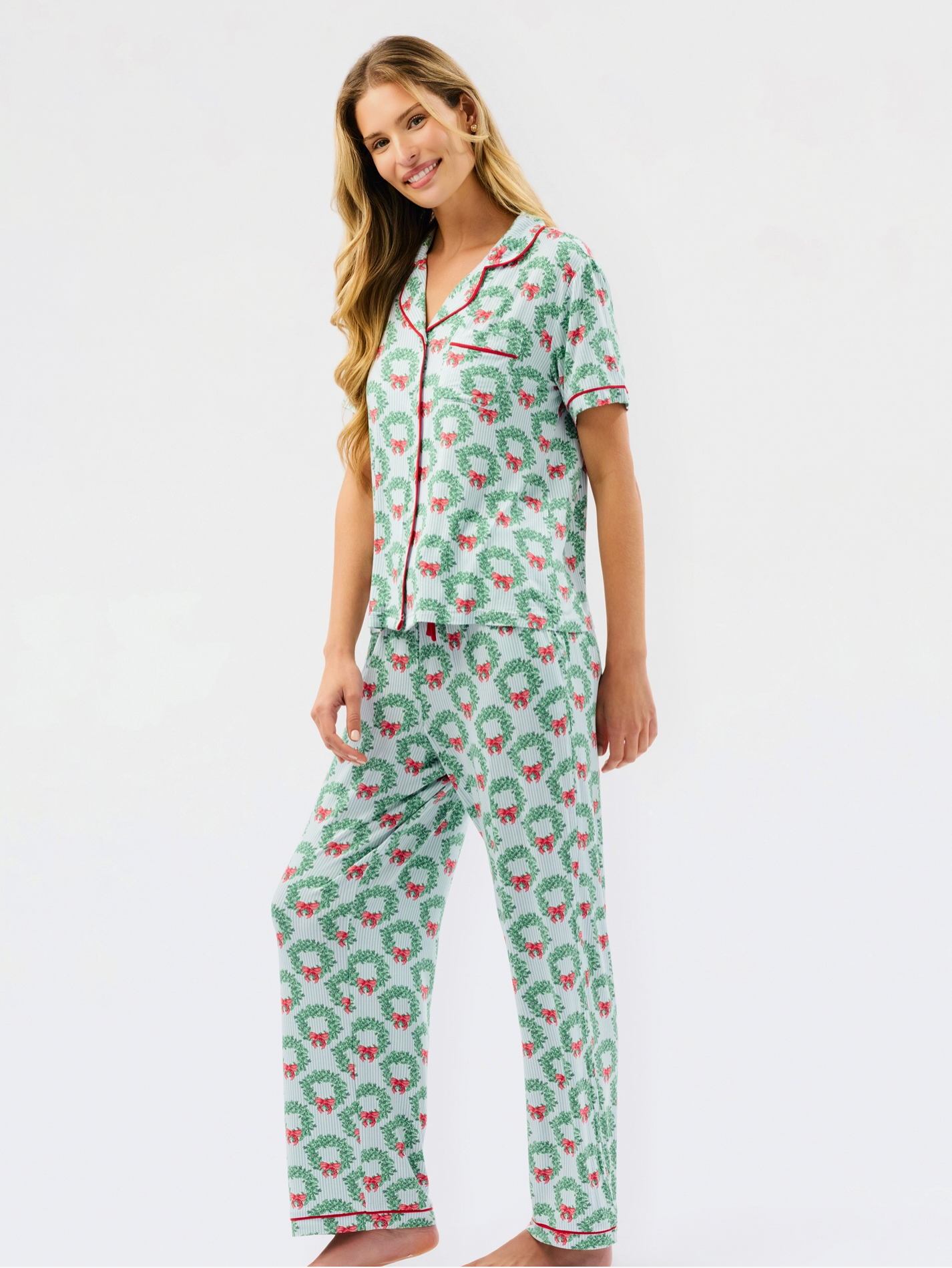Wreath & Ribbon Pajama Set