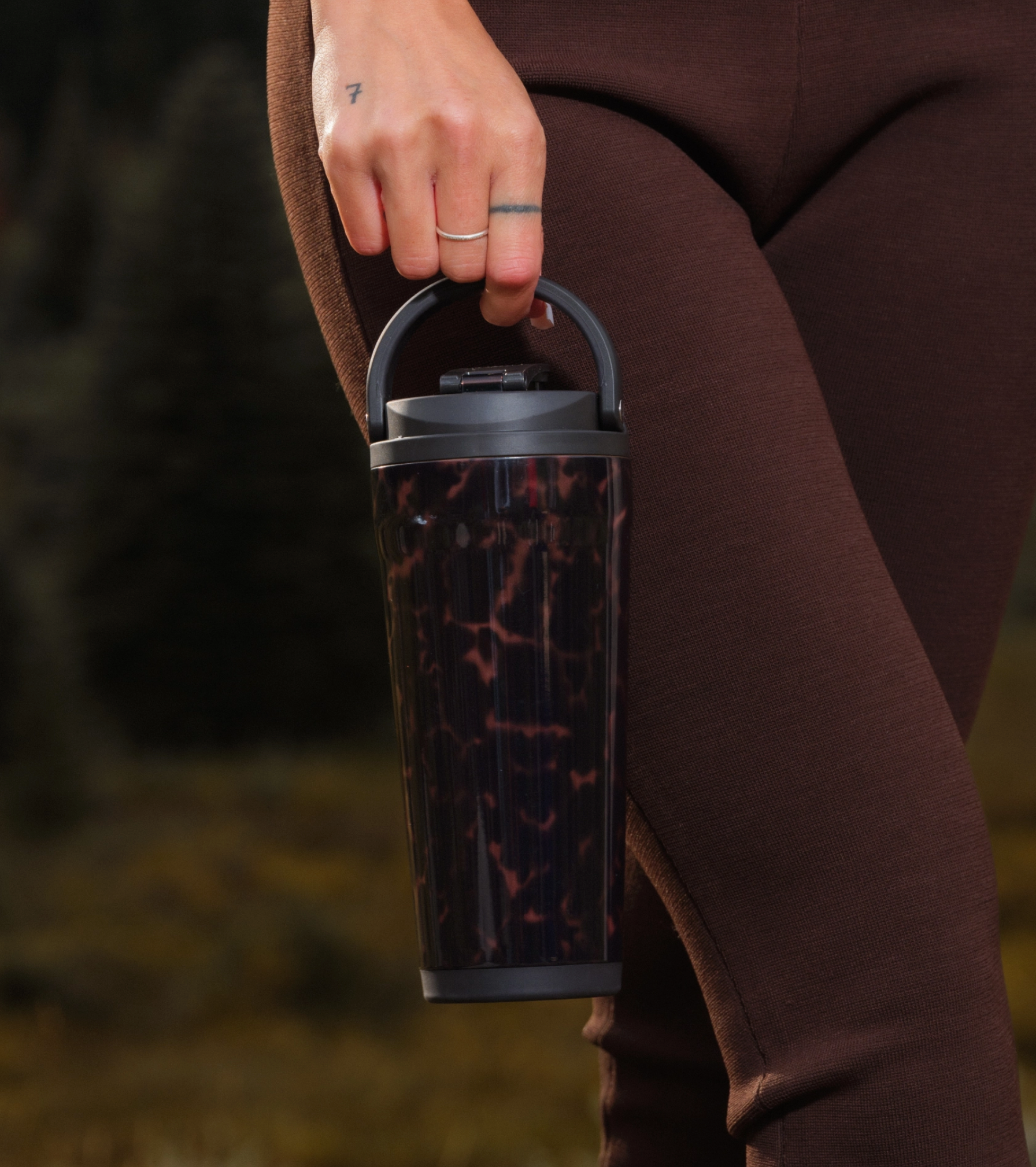 Mocha Tortoise Insulated Shaker 24oz